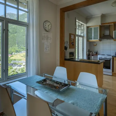 Vikinghaug Apartmán *