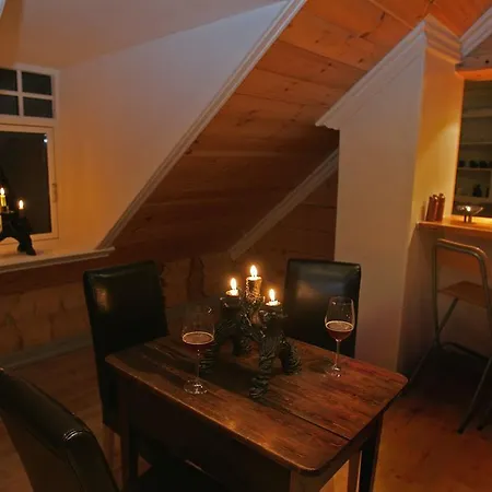 Vikinghaug Apartment Odda