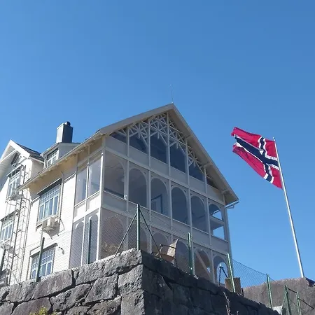 Vikinghaug * Odda