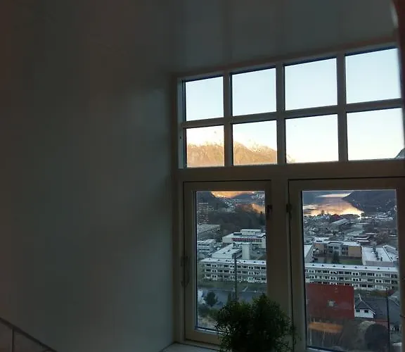 Vikinghaug Apartamento *