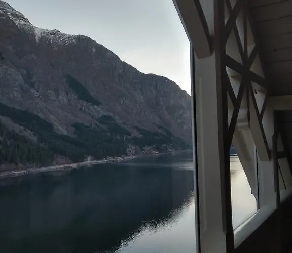 Vikinghaug Apartamento *