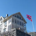 Vikinghaug * オッダ